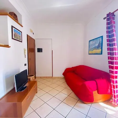 Alberti's House Apartment *