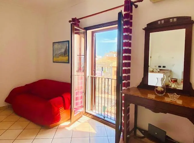 아파트 Alberti's House *