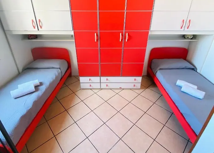 Alberti's House צ'פאלו