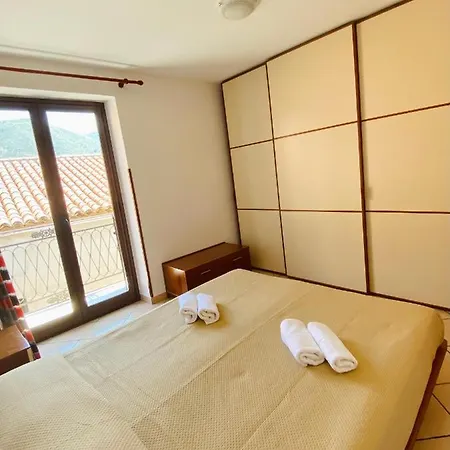 아파트 Alberti's House