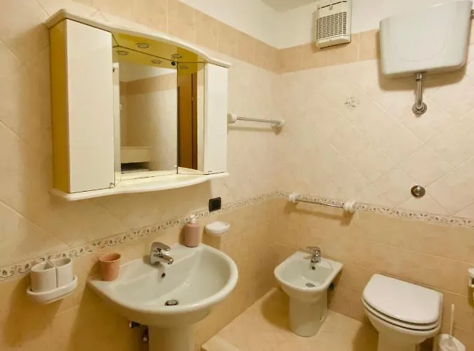 Alberti's House Апартаменти *